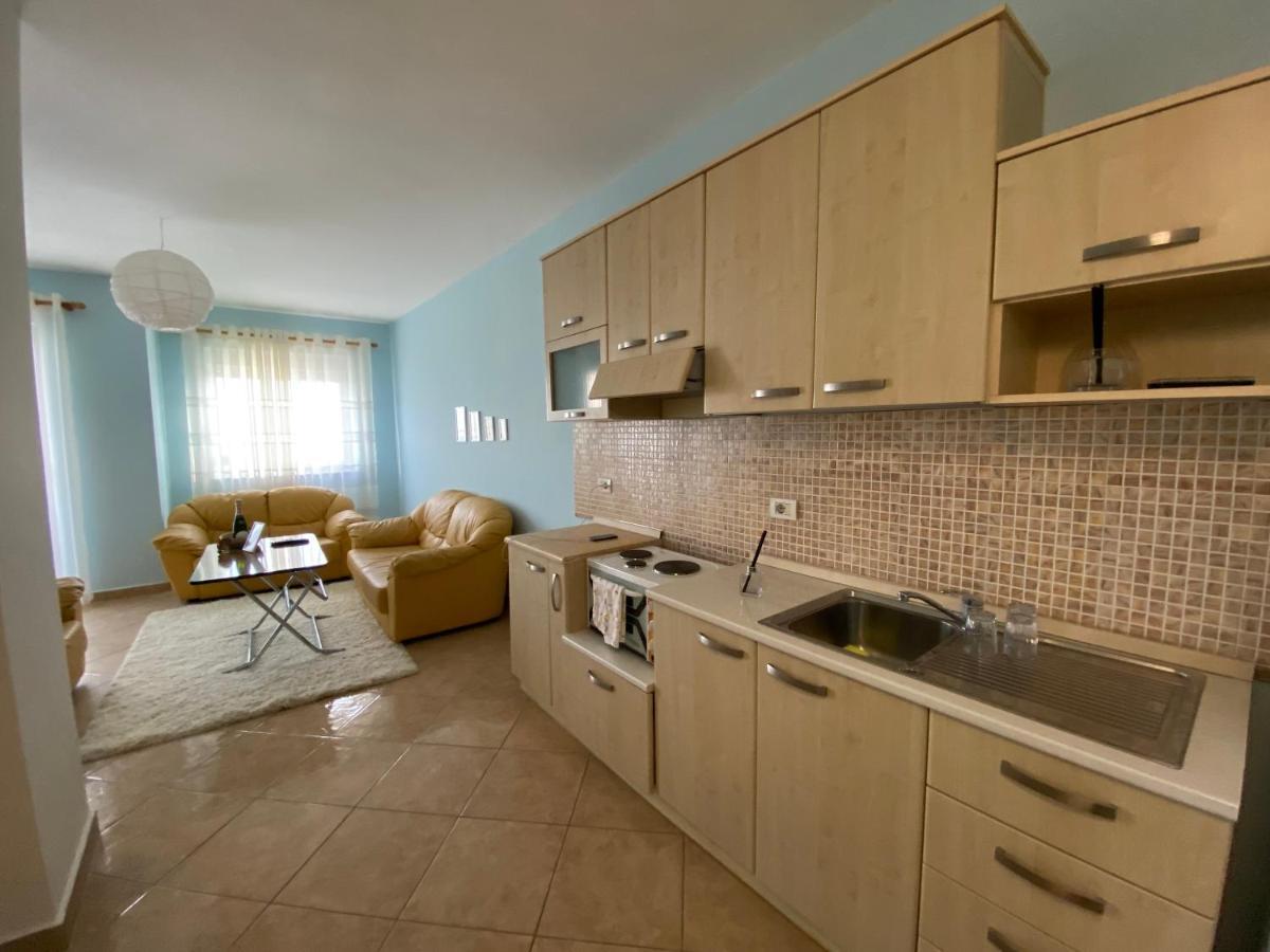 Seashell Apartment Durrës Esterno foto