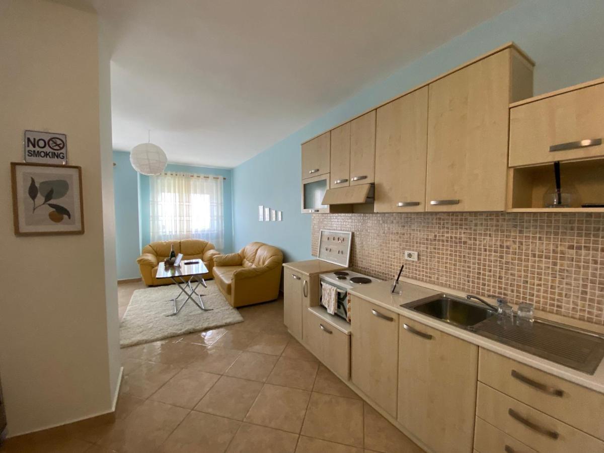 Seashell Apartment Durrës Esterno foto