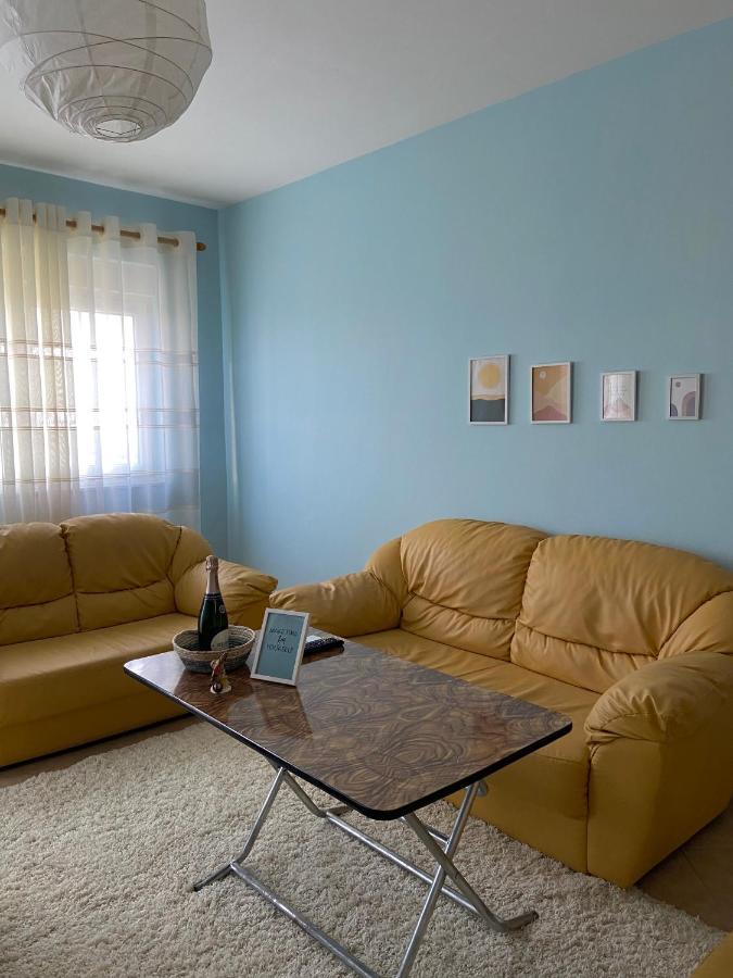 Seashell Apartment Durrës Esterno foto