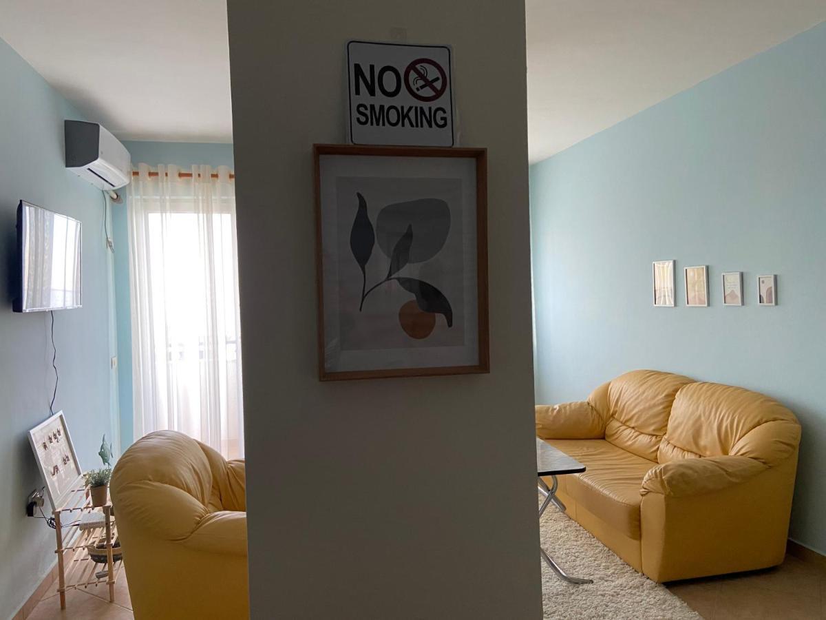 Seashell Apartment Durrës Esterno foto