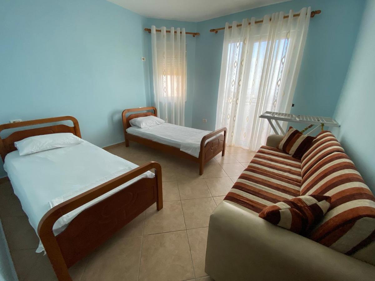 Seashell Apartment Durrës Esterno foto